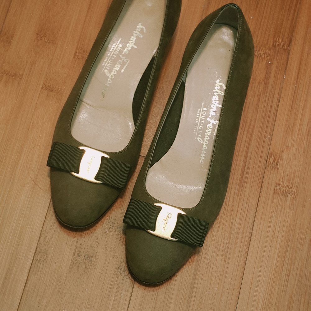 Salvatore Ferragamo Green Suede Women's Shoes